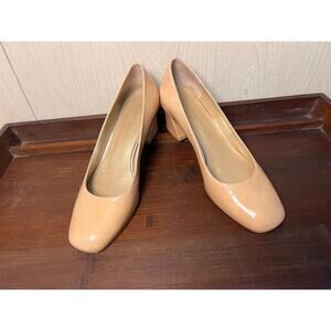 Stuart Weitzman Nude Patent Leather Pumps | Size 7M
